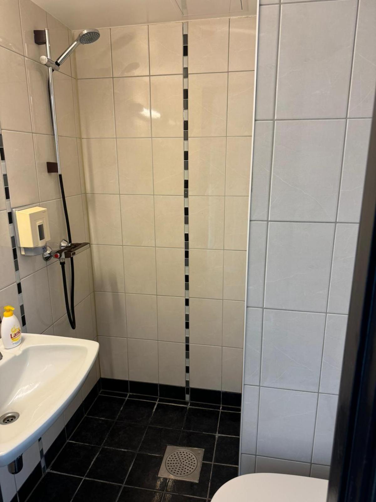 Voss Budget Apartments & Rooms Bagian luar foto