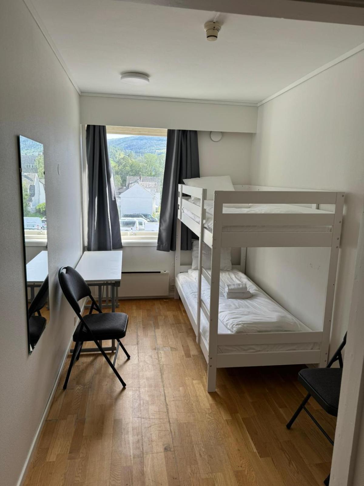 Voss Budget Apartments & Rooms Bagian luar foto